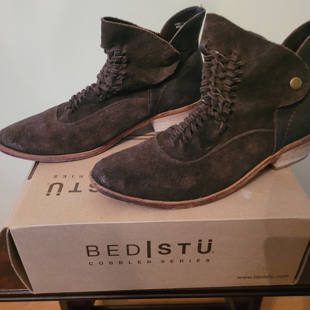 Bedistu brown suede booties cobbler series.